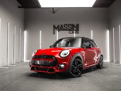 Usado Mini Cooper D 116 CV (85 kW) 2017 Rojo Utilitario