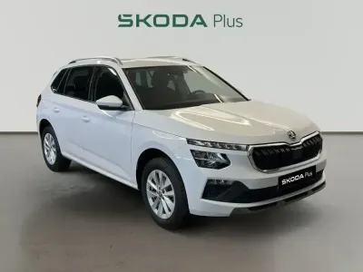 Usado Skoda Kamiq Selection 116 HP (85 kW) 2025 Branco SUV