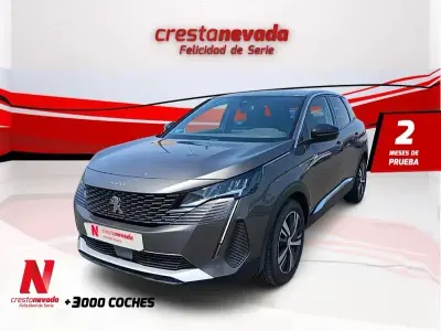 Usado Peugeot 3008 Allure 131 CV (96 kW) 2024 Gris SUV