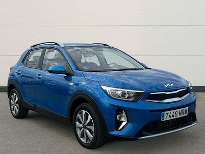 Azul Usado 2024 Kia Stonic SUV | 18.500 € (Precio justo)