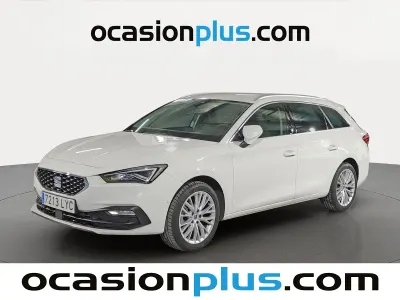 Usado Seat Leon XCELLENCE 150 CV (110 kW) 2022 Blanco Monovolumen