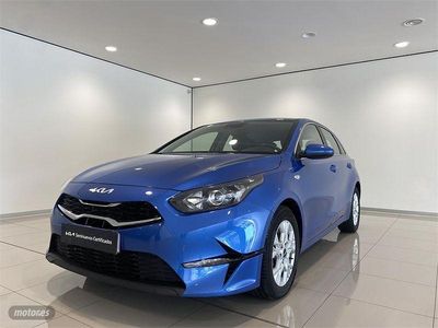 Usado Kia Ceed 100 CV (73 kW) 2024 Azul Utilitario