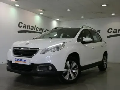 Usado Peugeot 2008 Active 92 HP (67 kW) 2015 Branco SUV