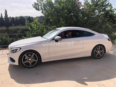Usado Mercedes C220 AMG line 170 CV (125 kW) 2016 Blanco Coupe