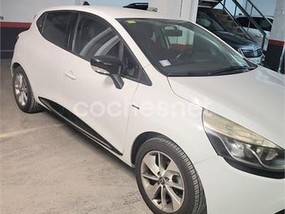 Usado Renault Clio IV Collection 75 CV (55 kW) 2015 Blanco Berlina