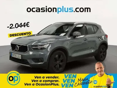 Usado Volvo XC40 Momentum 150 CV (110 kW) 2020 Gris SUV