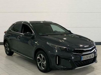 Gris Usado 2023 Kia XCeed SUV | 23.300 € (Caro)