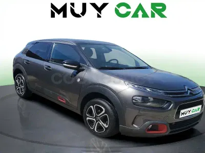 Usado Citroën C4 Cactus 102 CV (75 kW) 2020 Gris / plata Utilitario