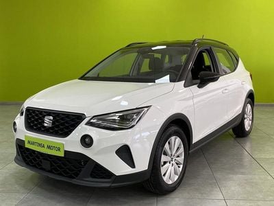 Usado Seat Arona Style 115 CV (84 kW) 2024 Blanco SUV
