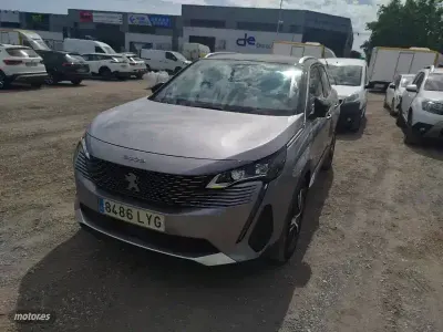 Usado Peugeot 3008 GT 300 CV (220 kW) 2022 Gris SUV