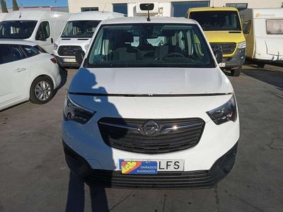 Usado Opel Combo Life Expression 102 CV (75 kW) 2020 Blanco Monovolumen