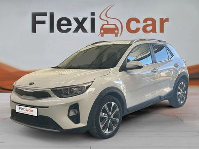 usado Kia Stonic 1.0 T-GDi 88kW (120CV) Drive DCT Gasolina en Flexicar Plasencia