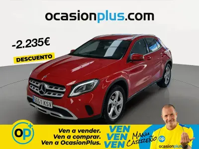 Usado Mercedes GLA200 136 HP (100 kW) 2019 Vermelho SUV