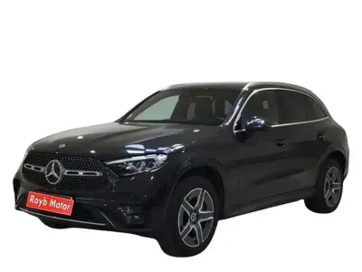 Usado Mercedes GLC300de 333 CV (244 kW) 2023 Negro SUV