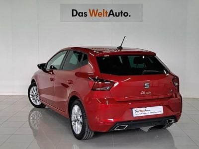 Usado Seat Ibiza FR 115 CV (84 kW) 2025 Rojo Utilitario