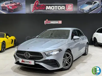 Begagnad Mercedes A200 163 HK (119 kW) 2024 Grå Sedan