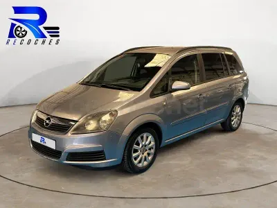 Usado Opel Zafira Enjoy 120 CV (88 kW) 2007 Gris / plata Monovolumen