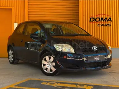 Usado Toyota Auris 97 CV (71 kW) 2008 Azul Utilitario