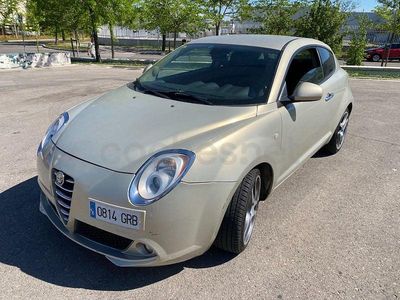 Usado Alfa Romeo MiTo Distinctive 155 CV (114 kW) 2009 Beige Utilitario