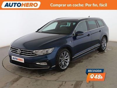 Azul Usado 2021 VW Passat R-line Familiar | 26.399 € (Caro)