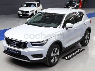 Usado Volvo XC40 Inscription 262 CV (192 kW) 2021 Gris / plata SUV