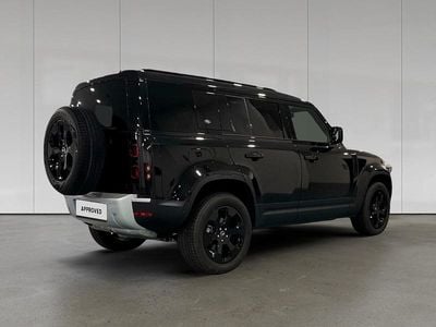 Używany Land Rover Defender SE 249 KM (183 kW) 2024 Czarny SUV