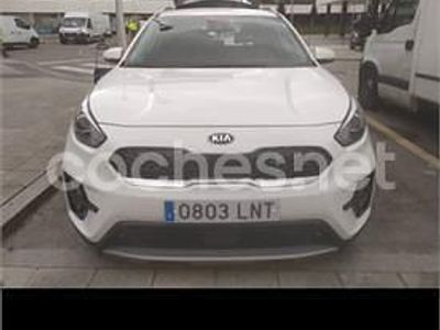 Usado Kia Niro 141 HP (103 kW) 2021 Branco SUV