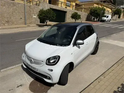 Usado Smart ForFour Passion 90 CV (66 kW) 2017 Blanco Utilitario