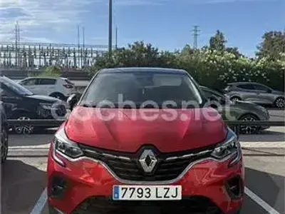 Usado Renault Captur Techno 140 CV (102 kW) 2022 Rojo SUV