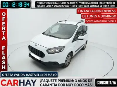 Używany Ford Transit Trend 101 KM (74 kW) 2020 Biały Kombi