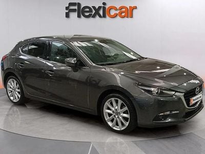 Usado Mazda 3 Style 120 CV (88 kW) 2017 Gris Utilitario