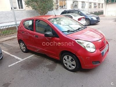 Usado Suzuki Alto 68 CV (50 kW) 2010 Rojo Utilitario