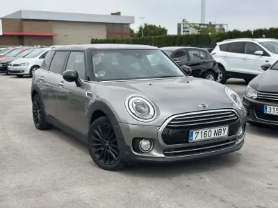 Käytetty Mini Cooper D 150 HP (110 kW) 2016 Harmaa Viistoperä