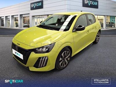 Usado Peugeot 208 Active 100 CV (73 kW) 2024 Amarillo Utilitario