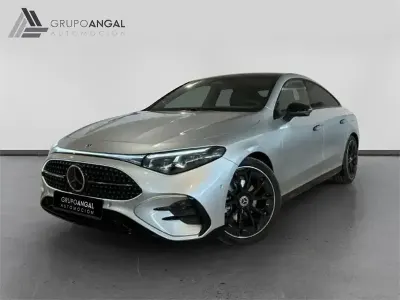 Nuevo Mercedes CLA180 136 CV (100 kW) 2026 Gris Berlina