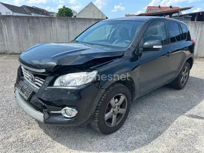 Usado Toyota RAV4 Executive 158 CV (116 kW) 2012 Negro SUV