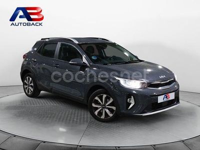 Gris / plata Usado 2021 Kia Stonic SUV | 13.950 € (Precio justo)