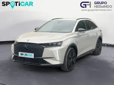 Usado DS Automobiles DS7 Crossback 225 CV (165 kW) 2023 Gris SUV