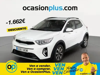 Usado Kia Stonic 100 CV (73 kW) 2024 Blanco SUV