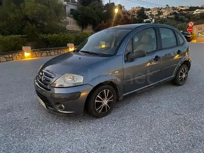 Usado Citroën C3 Exclusive 70 CV (51 kW) 2008 Negro Berlina
