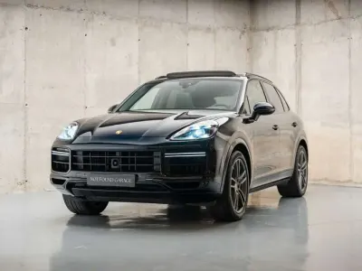 Usado Porsche Cayenne Turbo 549 CV (403 kW) 2018 Azul SUV