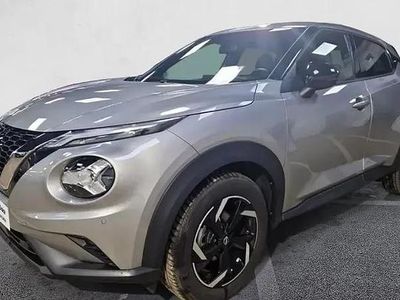 Diamond silver (metalizado) Usado 2024 Nissan Juke N-Connecta SUV | 21.900 € (Un poco caro)