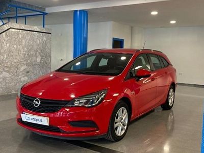 Usado Opel Astra Selective 105 CV (77 kW) 2017 Familiar