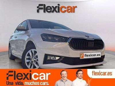 Blanco Usado 2024 Skoda Fabia Selection Berlina | 15.990 € (Precio justo)