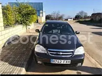 Usado Chevrolet Nubira SX 109 CV (80 kW) 2007 Negro Berlina