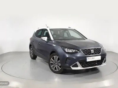 Usado Seat Arona Xperience 115 CV (84 kW) 2025 Blanco SUV