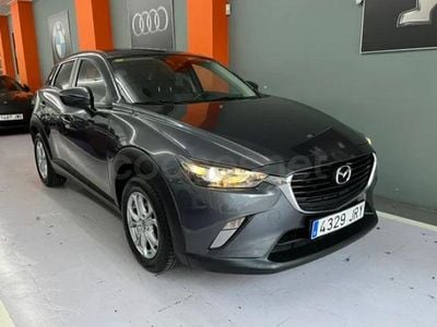 Usado Mazda CX-3 Luxury 120 CV (88 kW) 2016 Gris / plata SUV