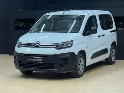 Usado Citroën e-Berlingo Business Class 102 CV (75 kW) 2022 Blanco Familiar
