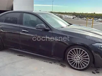 Usado Mercedes C220 200 CV (147 kW) 2024 Negro Berlina