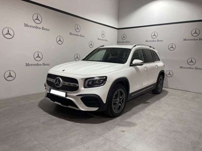 Mercedes GLB200